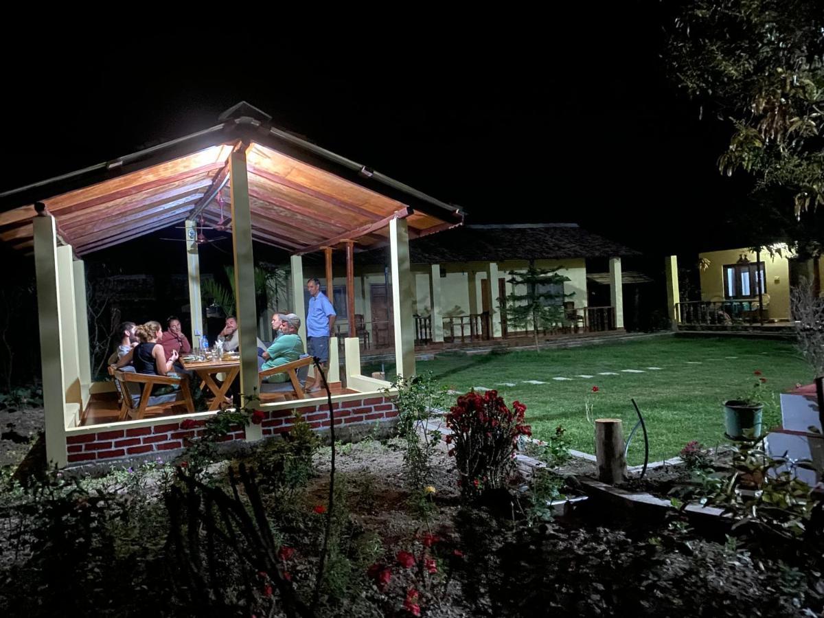 Bardiya Bardia Eco Friendly Homestay מראה חיצוני תמונה